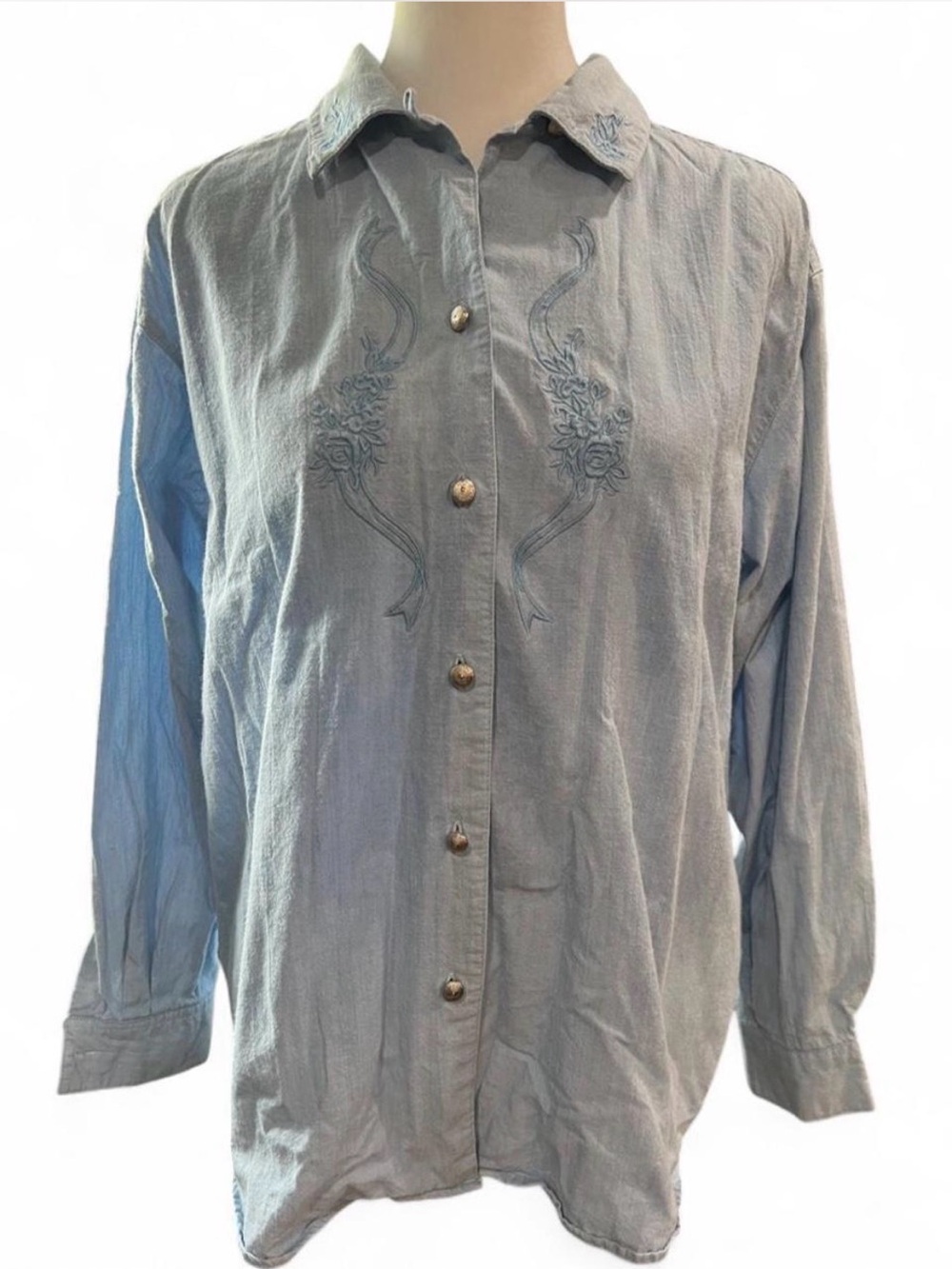 Vintage 90’s Light Blue Embroidered Women’s Button-Up Shirt